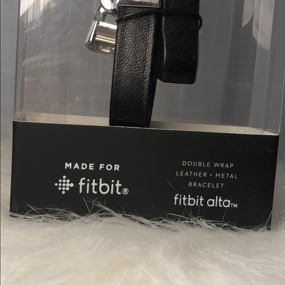 Simply Vera Wang Double Wrap Leather Metal Fitbit - Picture 4 of 8